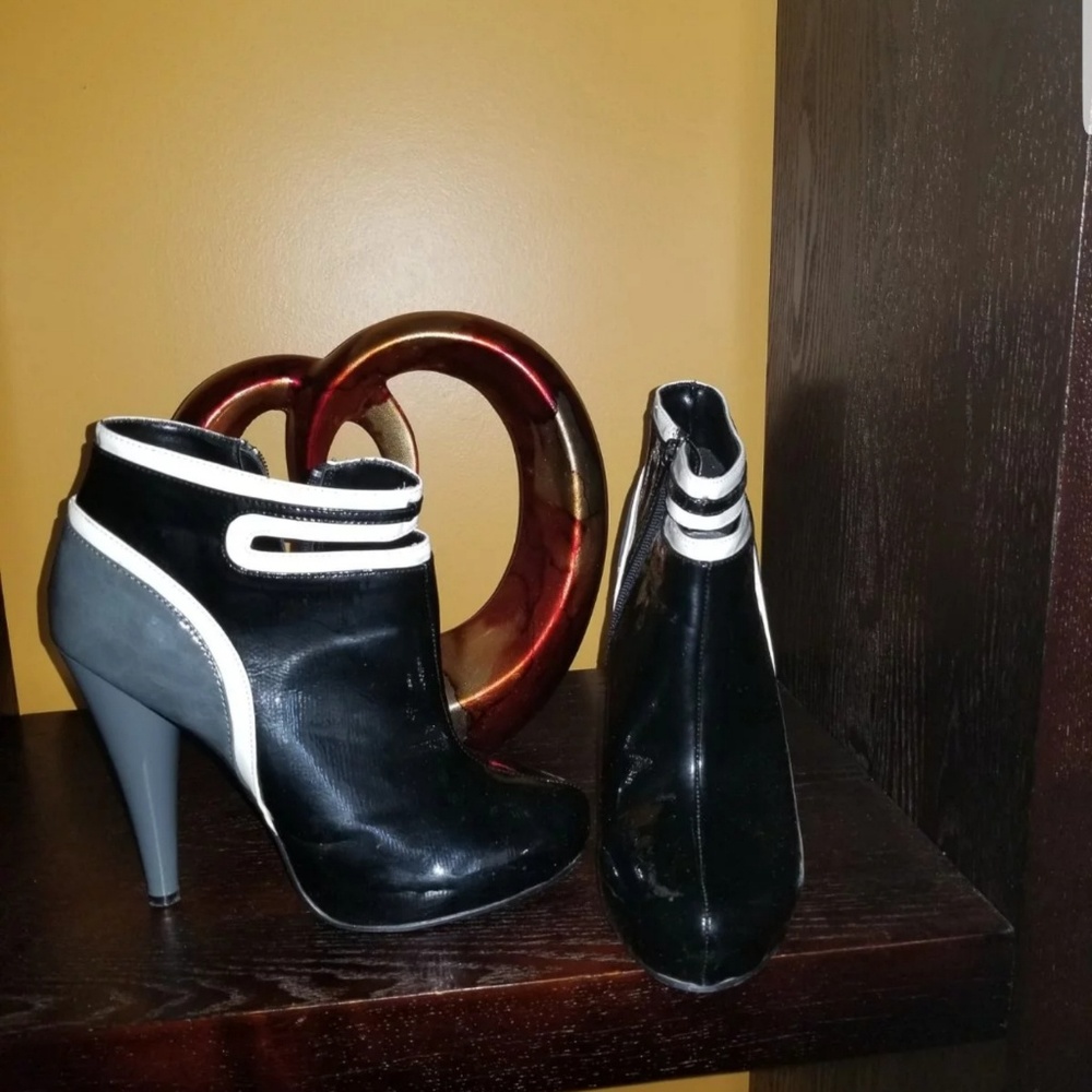 Ankle Bootie - image 2